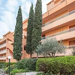 L'amiraute By Interhome Appartement